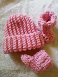 Ribbed Baby Beanie and Booties